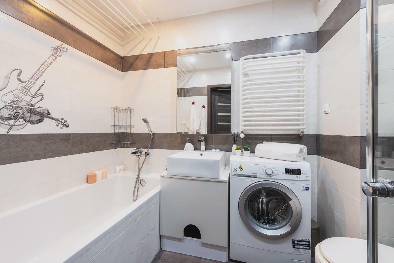 P&O Serviced Apartments Wawrzyszewska Warszawa Eksteriør billede